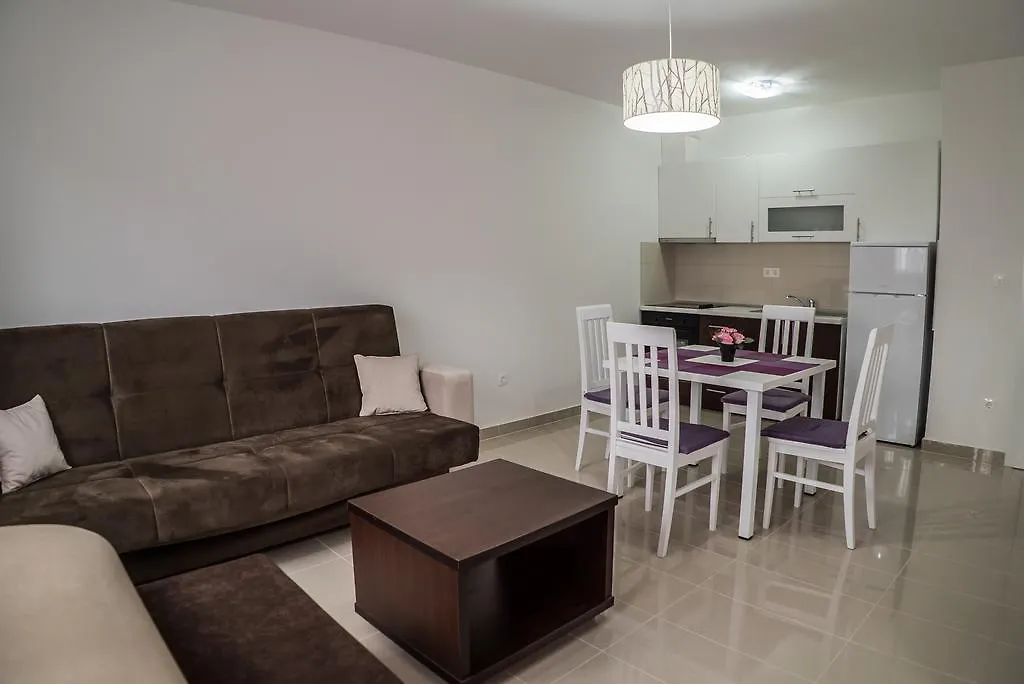 Apartments Malina Vir 0*,  Κροατία